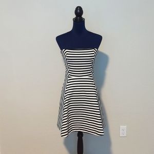Strapless dress black and white stripes